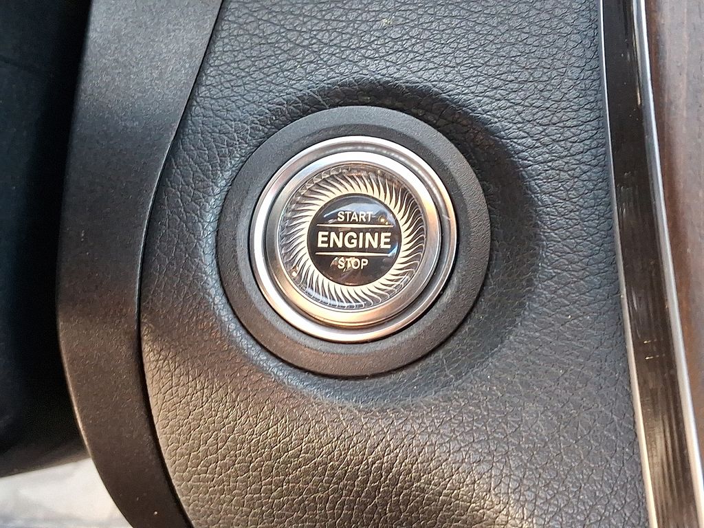 2019 Mercedes-Benz C-Class C 300 22