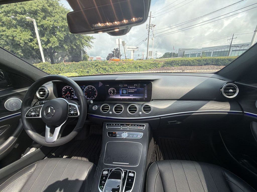 Thumbnail: 2019 Mercedes-Benz E-Class - 10