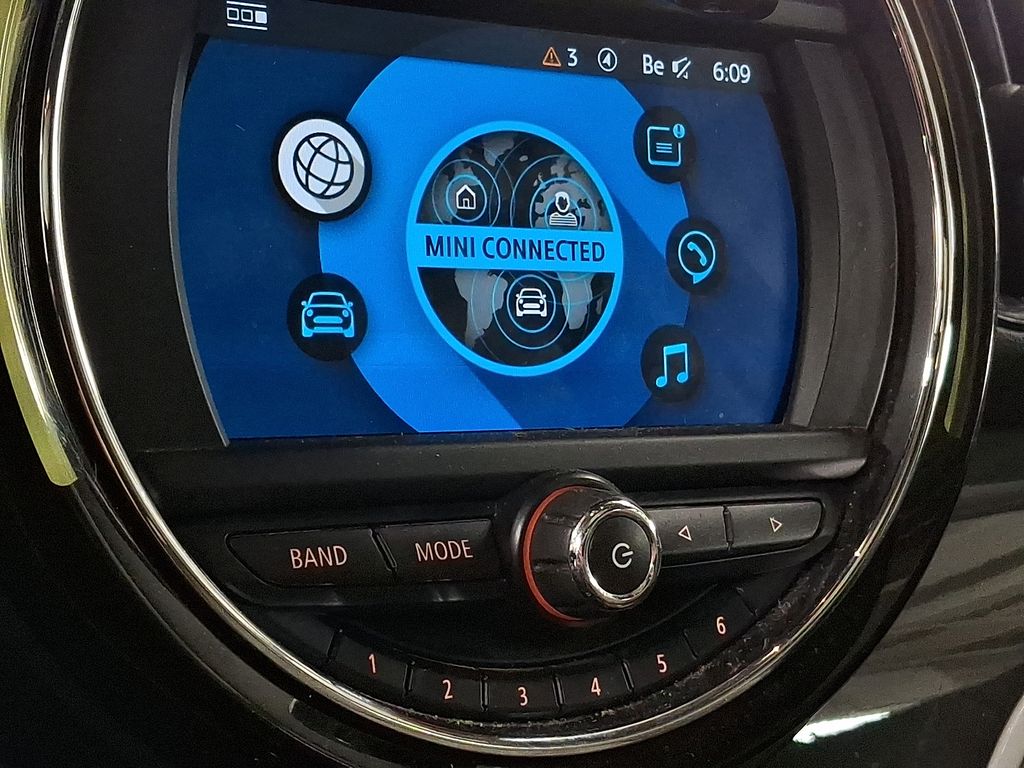 Thumbnail: 2019 MINI Cooper Countryman - 20