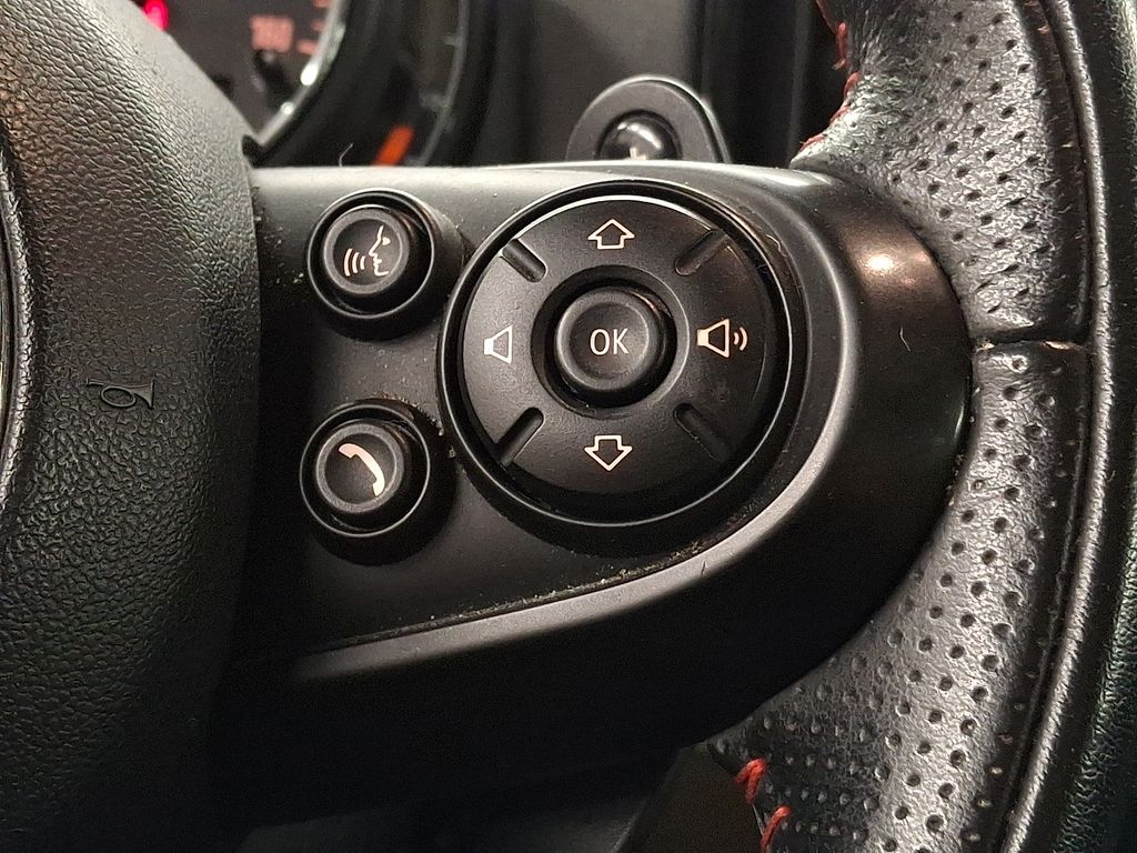 Thumbnail: 2019 MINI Cooper Countryman - 22