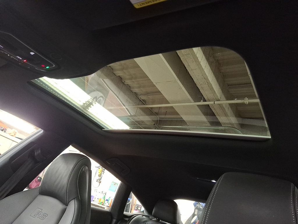 Thumbnail: 2024 Audi RS 5 - 19