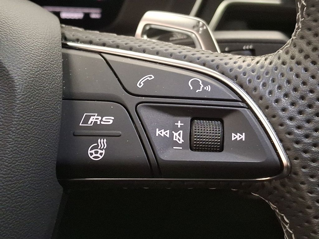 Thumbnail: 2024 Audi RS 5 - 22