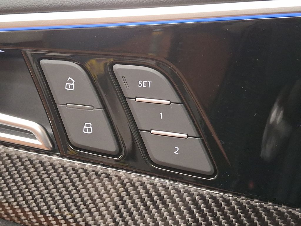 Thumbnail: 2024 Audi RS 5 - 27