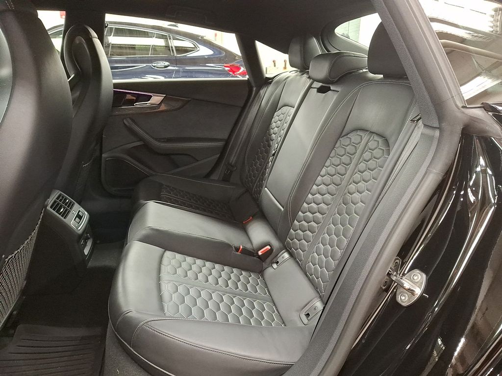 Thumbnail: 2024 Audi RS 5 - 8