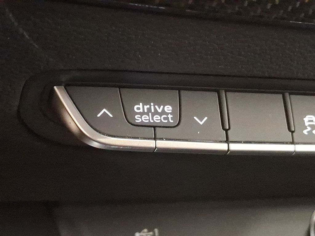 Thumbnail: 2024 Audi RS 5 - 23