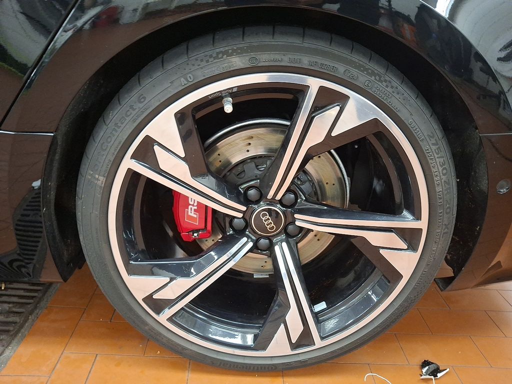 Thumbnail: 2024 Audi RS 5 - 6