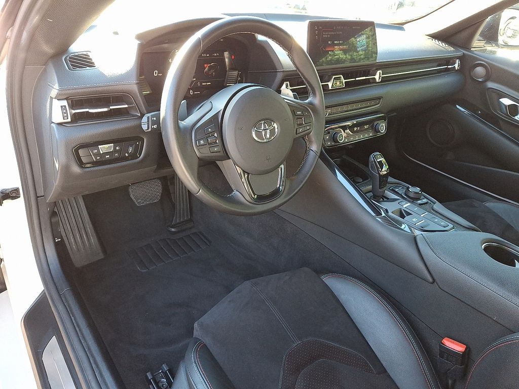 Thumbnail: 2022 Toyota GR Supra - 2