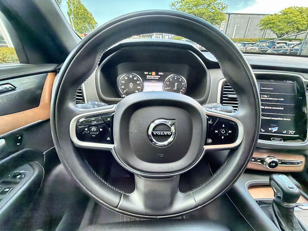 Thumbnail: 2019 Volvo XC90 - 13