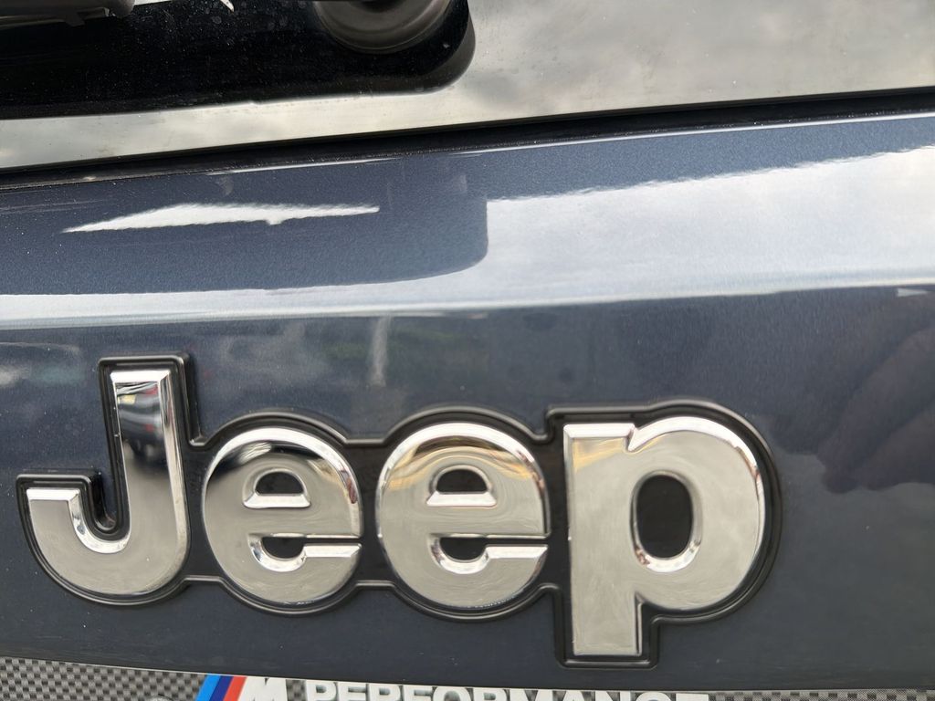 Thumbnail: 2023 Jeep Renegade - 27