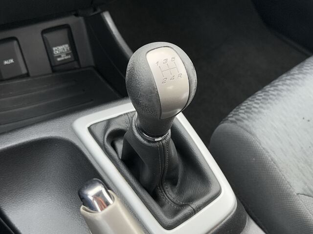 2015 Honda Civic LX 14