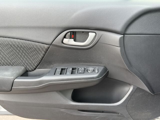 2015 Honda Civic LX 41