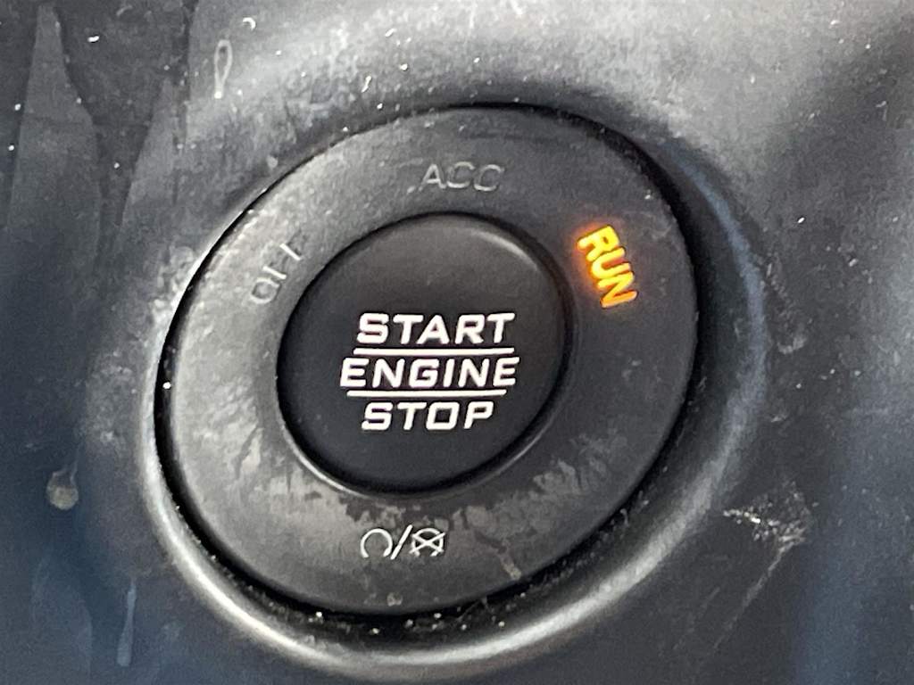 Thumbnail: 2022 Jeep Wrangler - 20