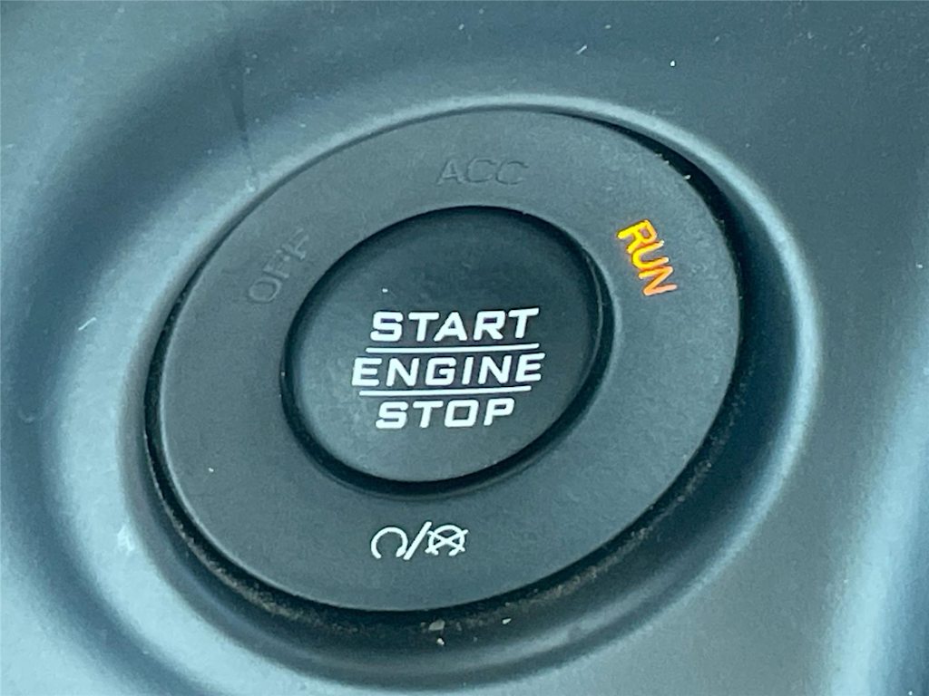 Thumbnail: 2020 Jeep Wrangler - 23