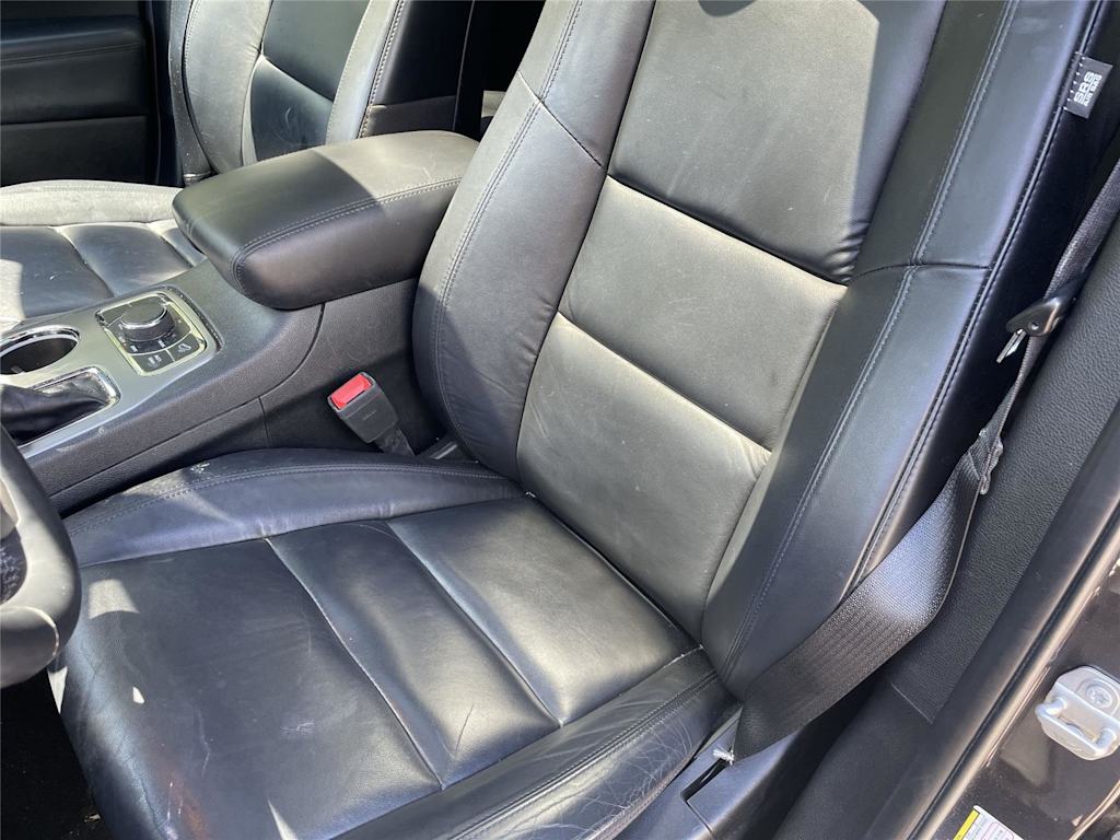 Thumbnail: 2020 Jeep Grand Cherokee - 8