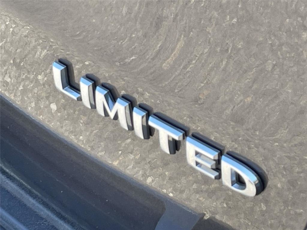 Thumbnail: 2020 Jeep Grand Cherokee - 6
