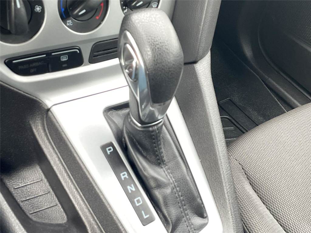Thumbnail: 2012 Ford Focus - 12