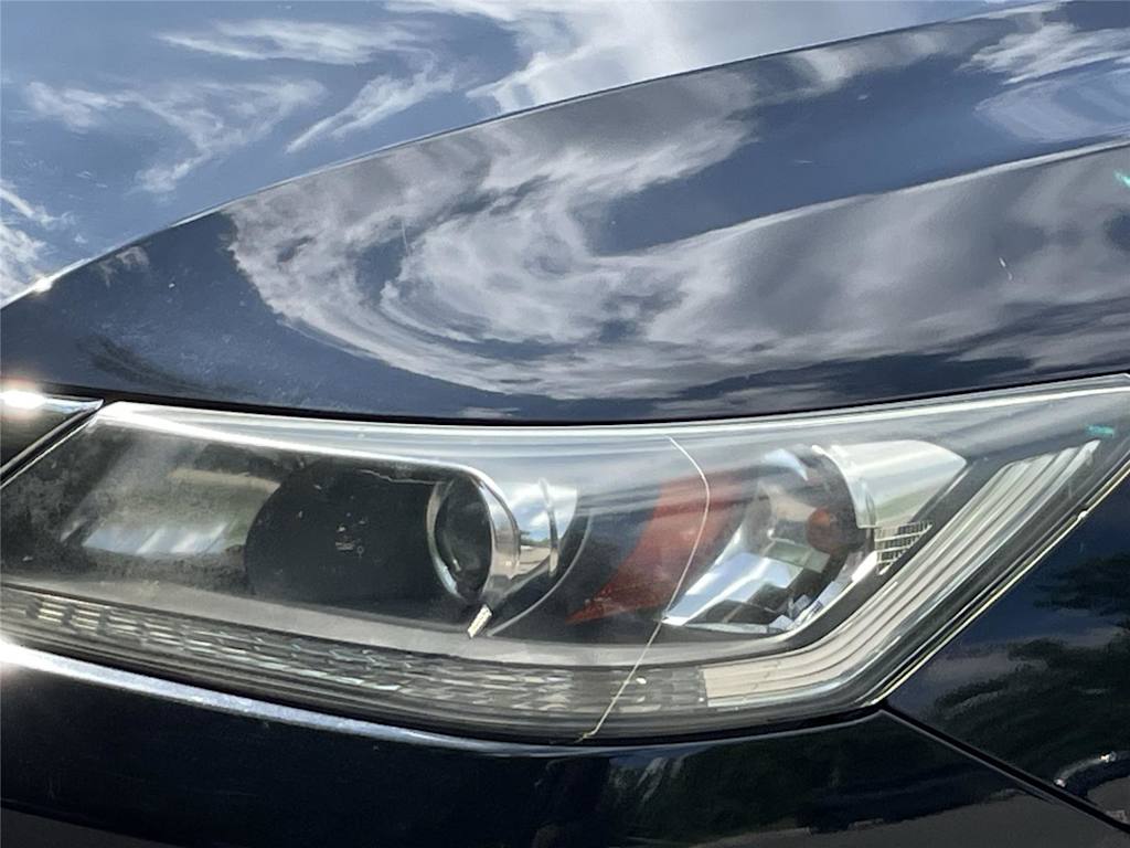 Thumbnail: 2015 Honda Accord - 16