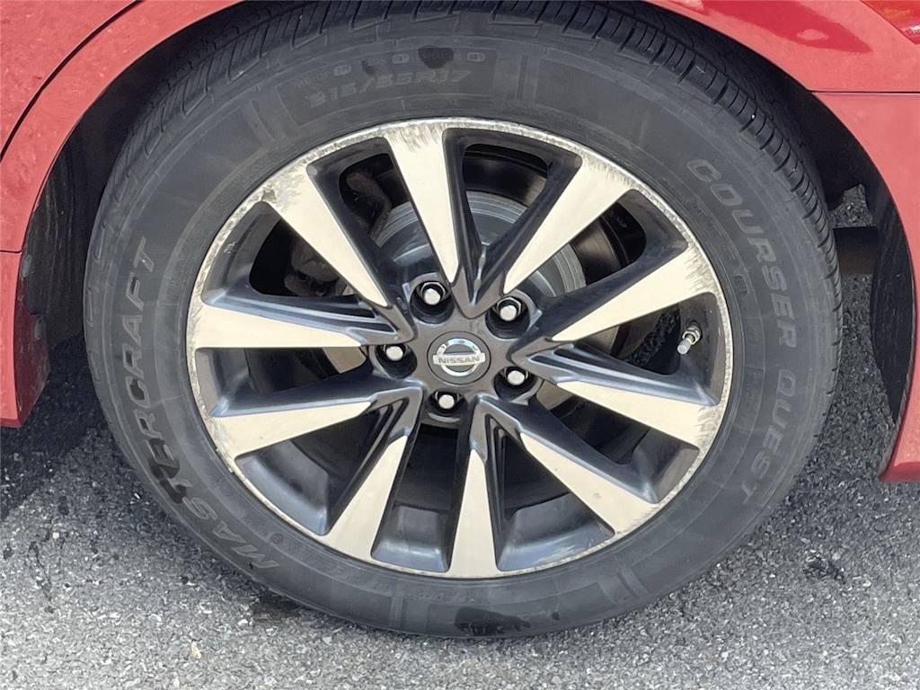 Thumbnail: 2017 Nissan Altima - 7