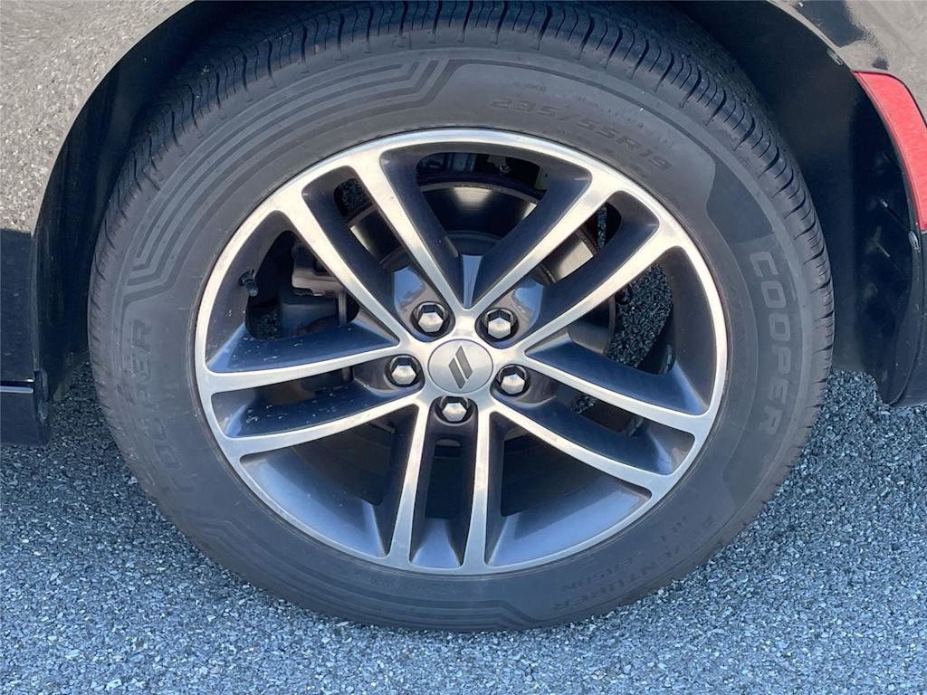 Thumbnail: 2019 Dodge Charger - 5