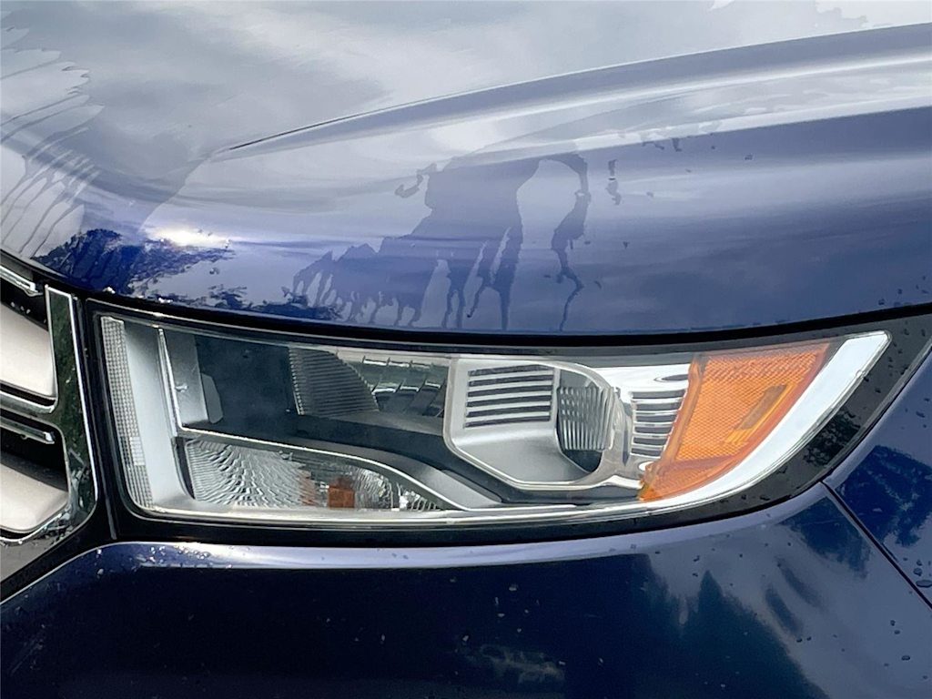 Thumbnail: 2016 Ford Edge - 15