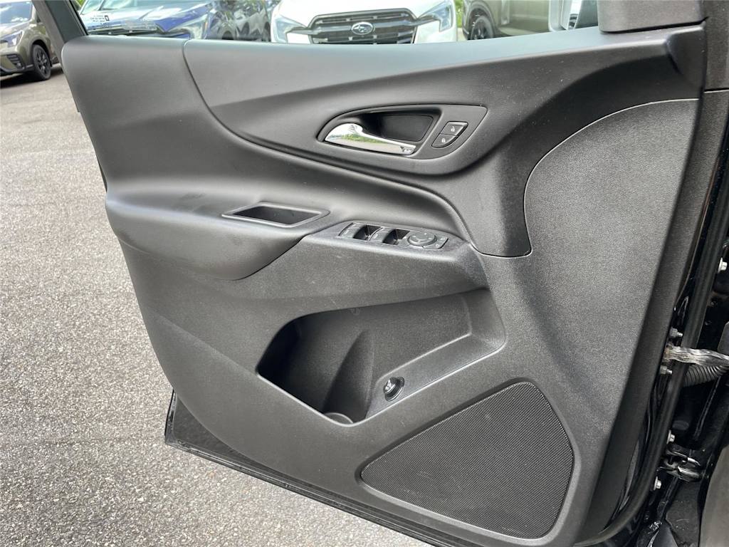 Thumbnail: 2019 Chevrolet Equinox - 26