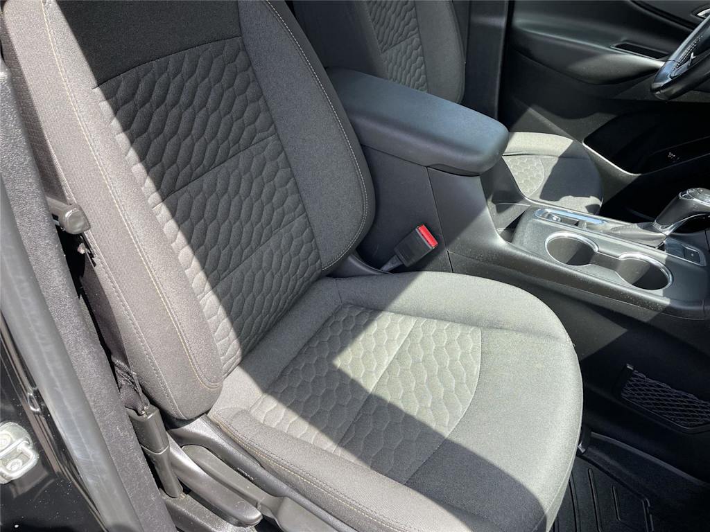 Thumbnail: 2019 Chevrolet Equinox - 10