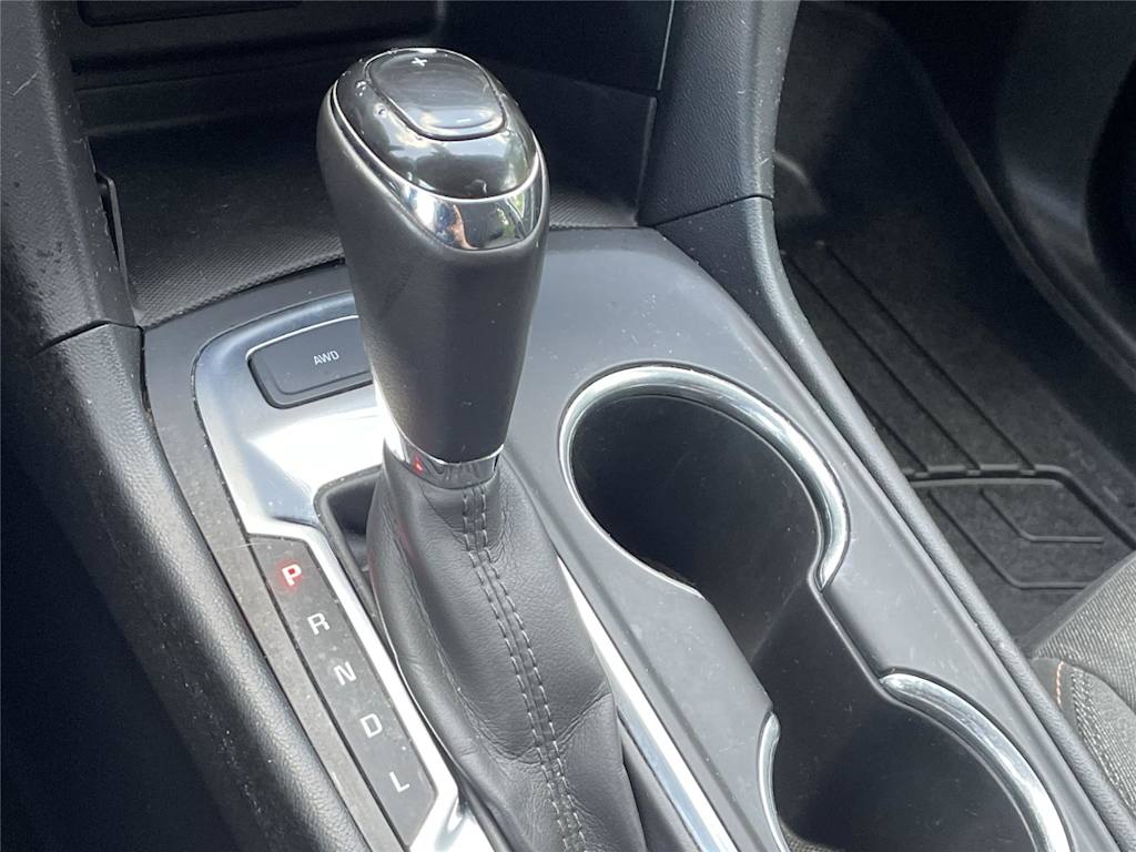 Thumbnail: 2019 Chevrolet Equinox - 12