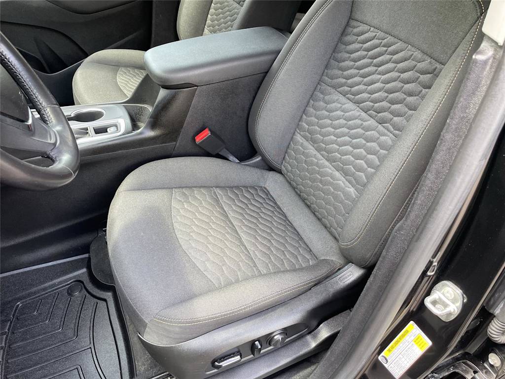 Thumbnail: 2019 Chevrolet Equinox - 9