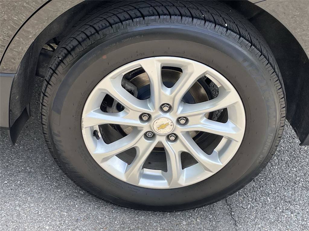 Thumbnail: 2019 Chevrolet Equinox - 8