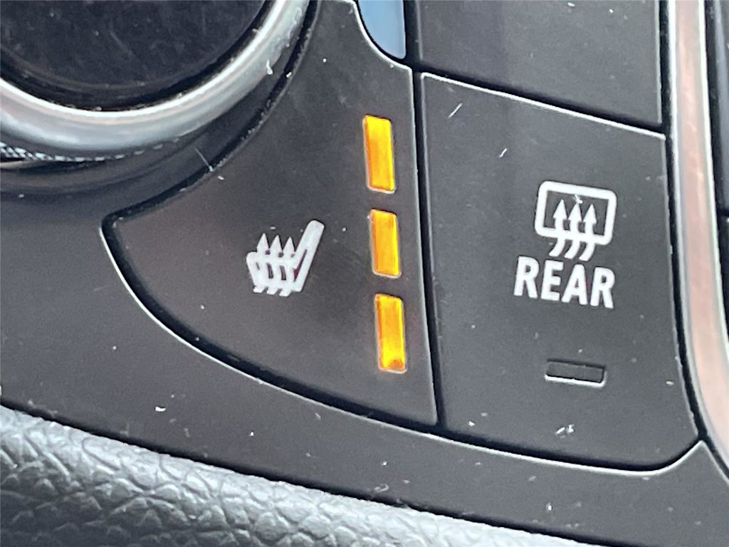 Thumbnail: 2019 Chevrolet Equinox - 25