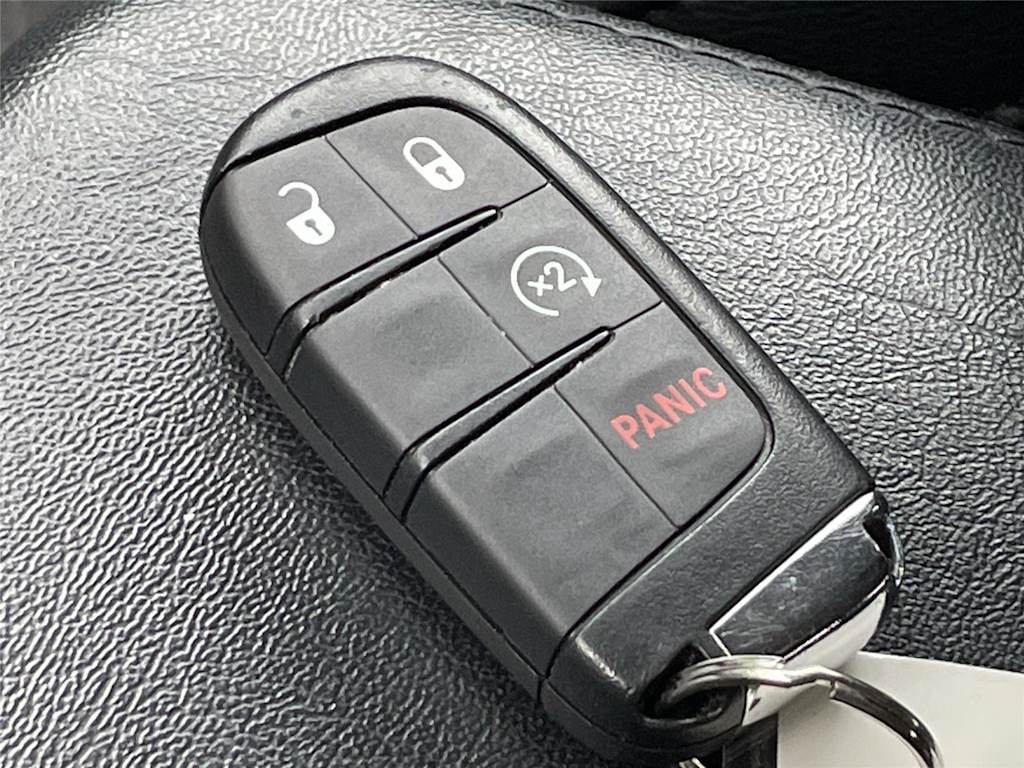 Thumbnail: 2019 Jeep Compass - 10