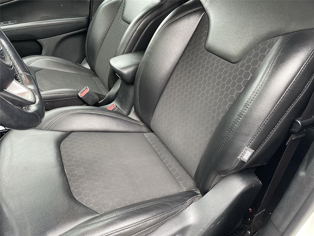 Thumbnail: 2019 Jeep Compass - 6