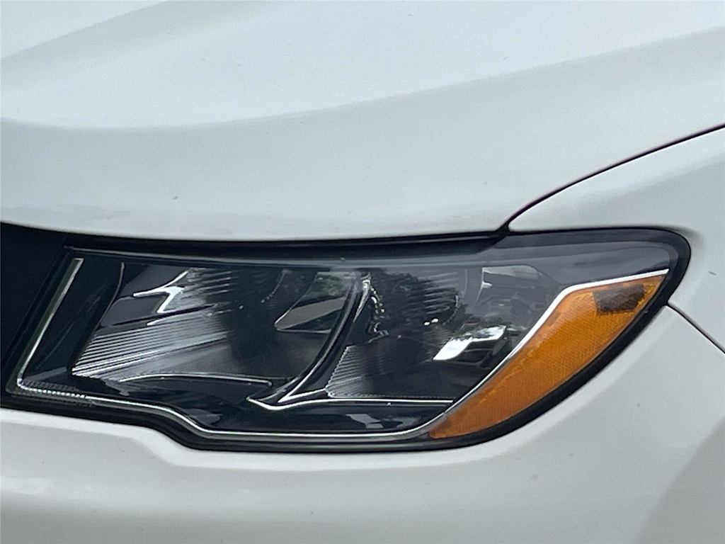 Thumbnail: 2019 Jeep Compass - 13