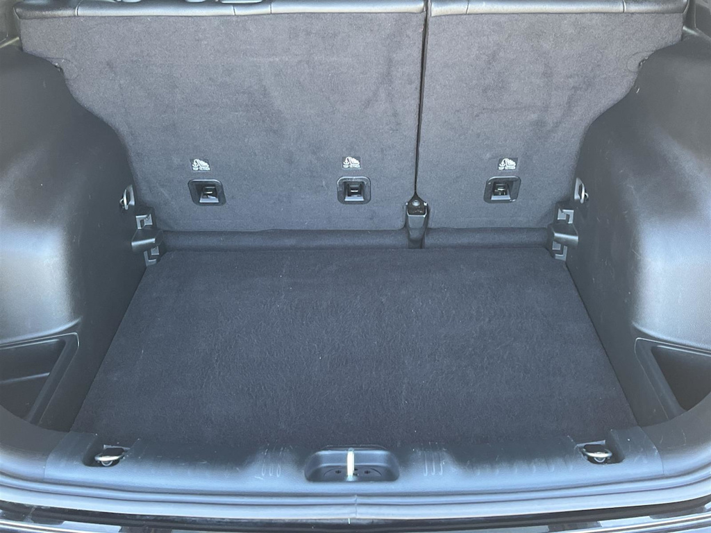 Thumbnail: 2024 Jeep Compass - 16