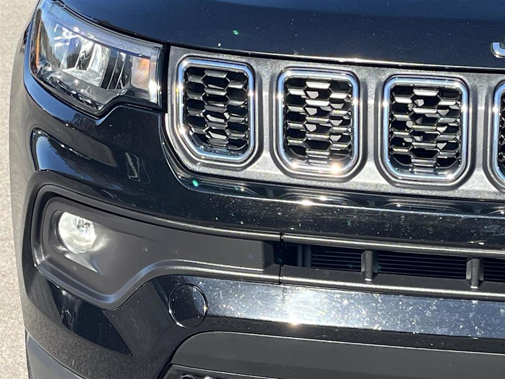 Thumbnail: 2024 Jeep Compass - 21