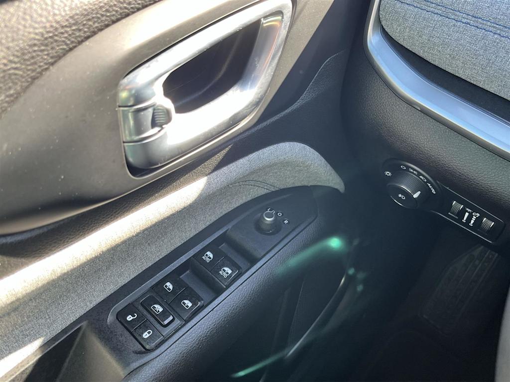 Thumbnail: 2024 Jeep Compass - 25