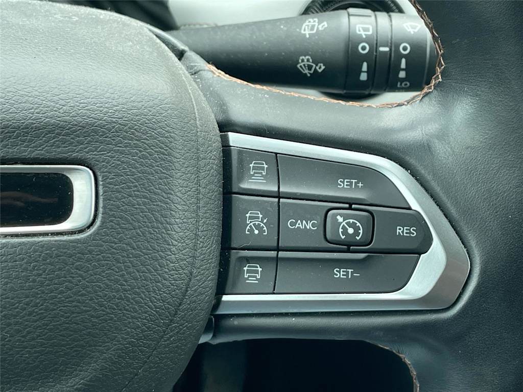 Thumbnail: 2022 Jeep Compass - 22