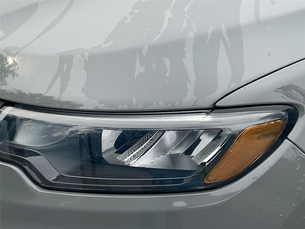 Thumbnail: 2022 Jeep Compass - 15