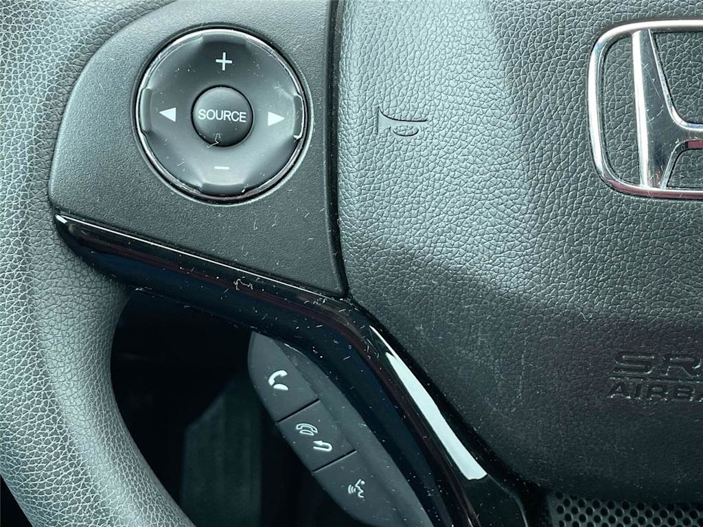 Thumbnail: 2016 Honda HR-V - 28