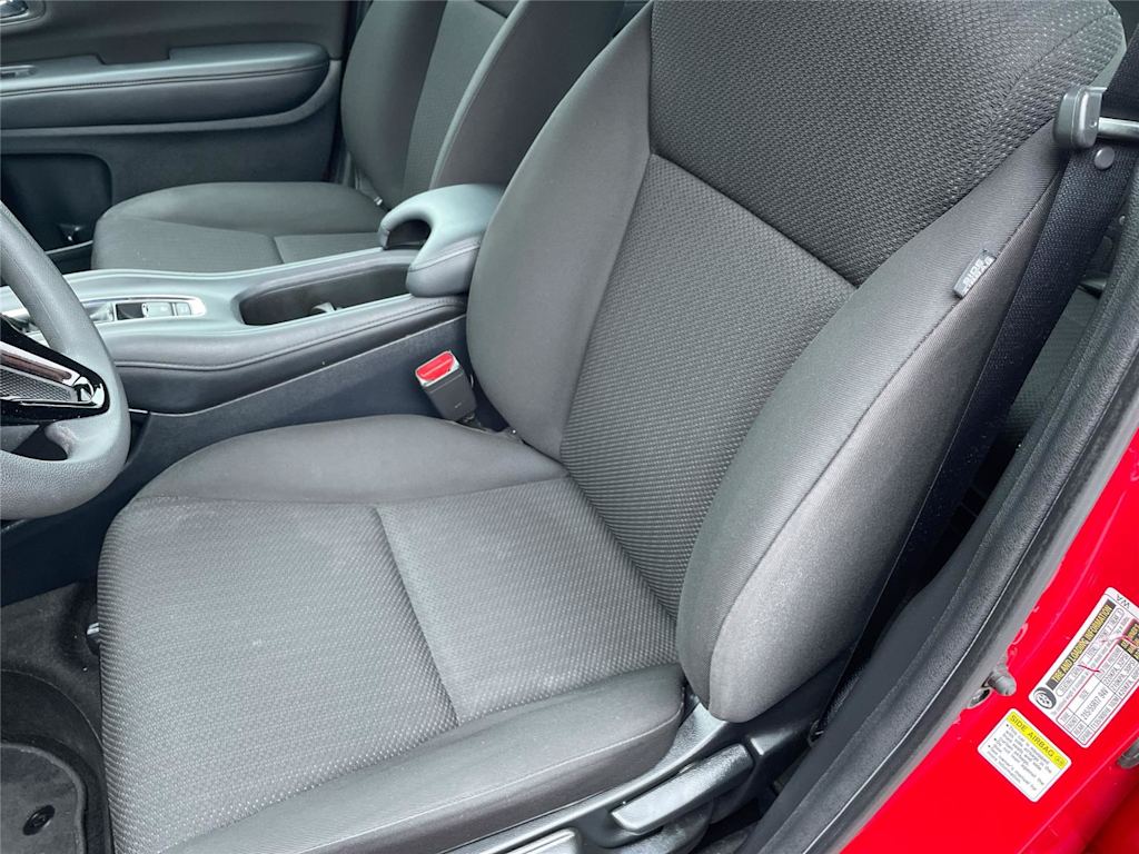 Thumbnail: 2016 Honda HR-V - 9