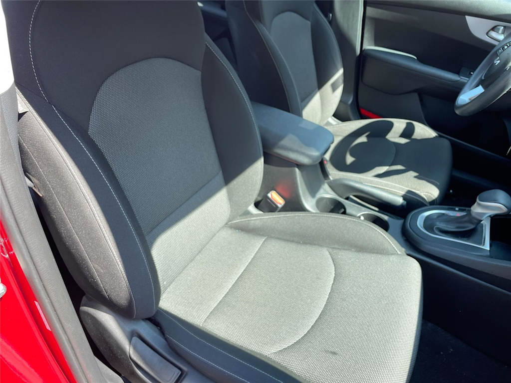 Thumbnail: 2023 Kia Forte - 22