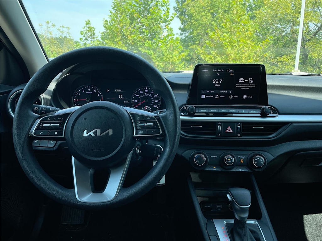 Thumbnail: 2023 Kia Forte - 2