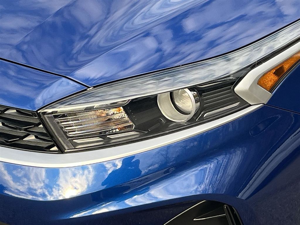 Thumbnail: 2023 Kia Forte - 19