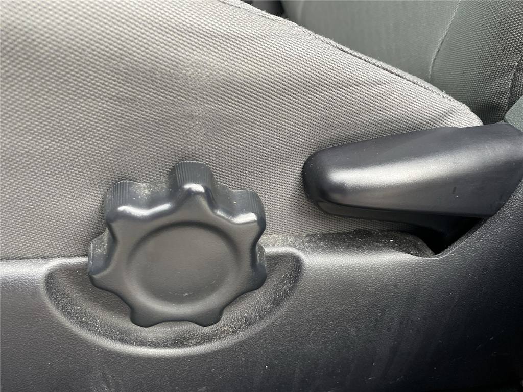 Thumbnail: 2021 Toyota Tacoma - 15