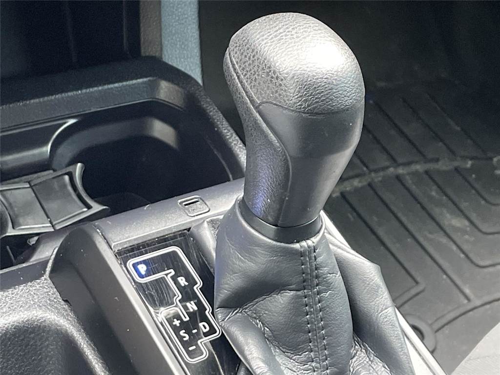 Thumbnail: 2021 Toyota Tacoma - 9