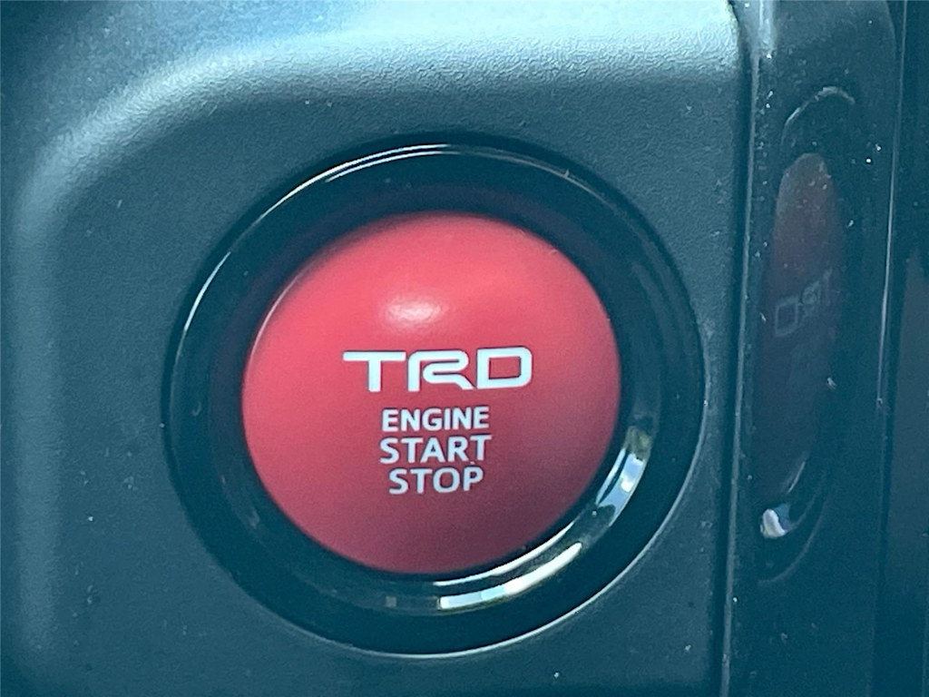 Thumbnail: 2024 Toyota Tacoma - 20