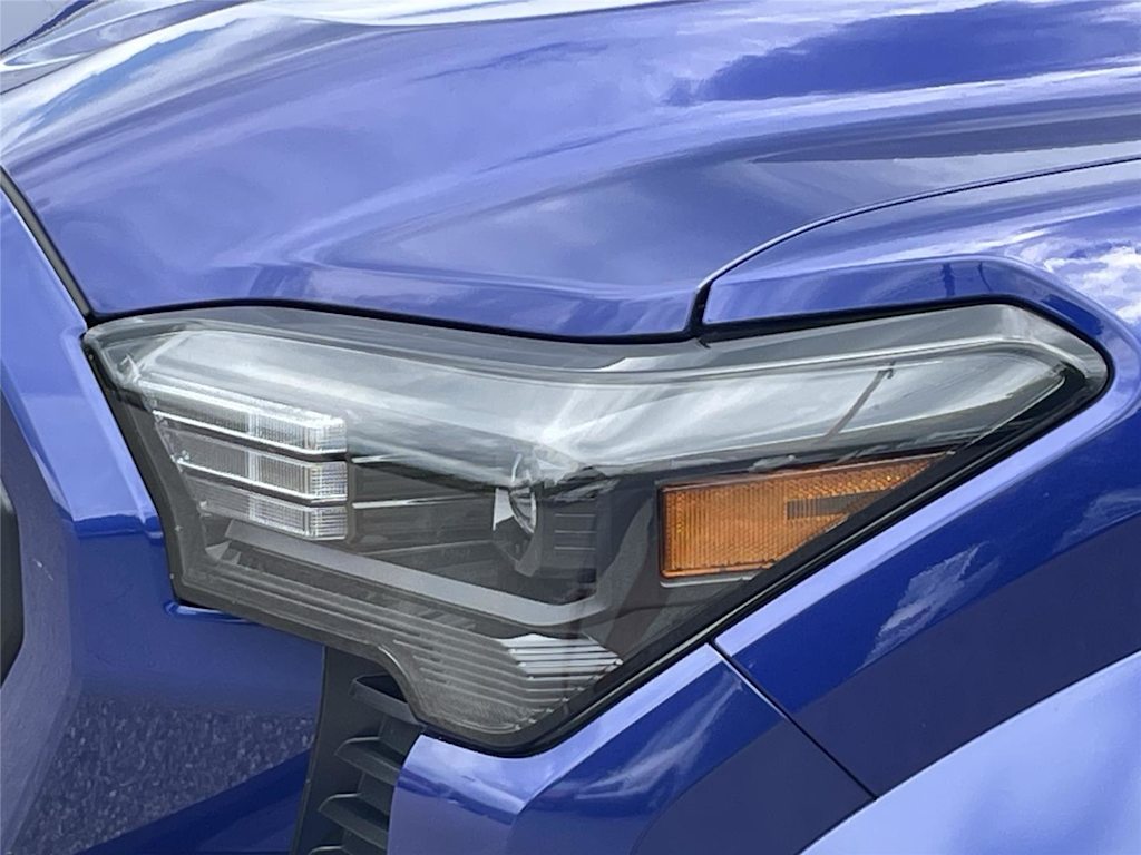 Thumbnail: 2024 Toyota Tacoma - 16