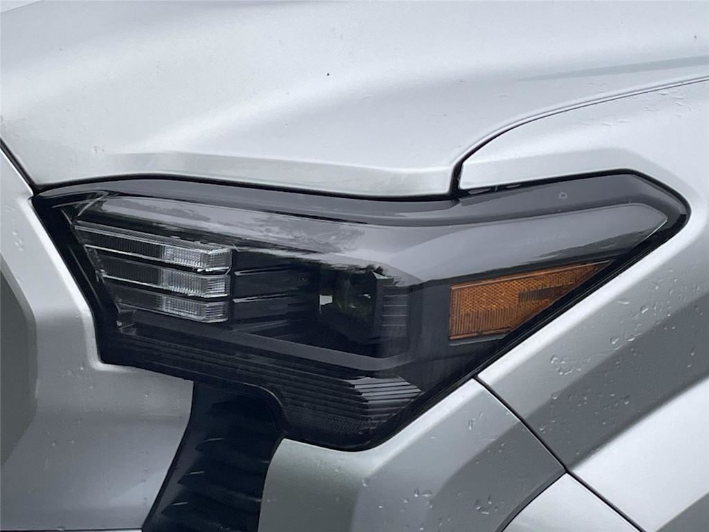 Thumbnail: 2024 Toyota Tacoma - 15