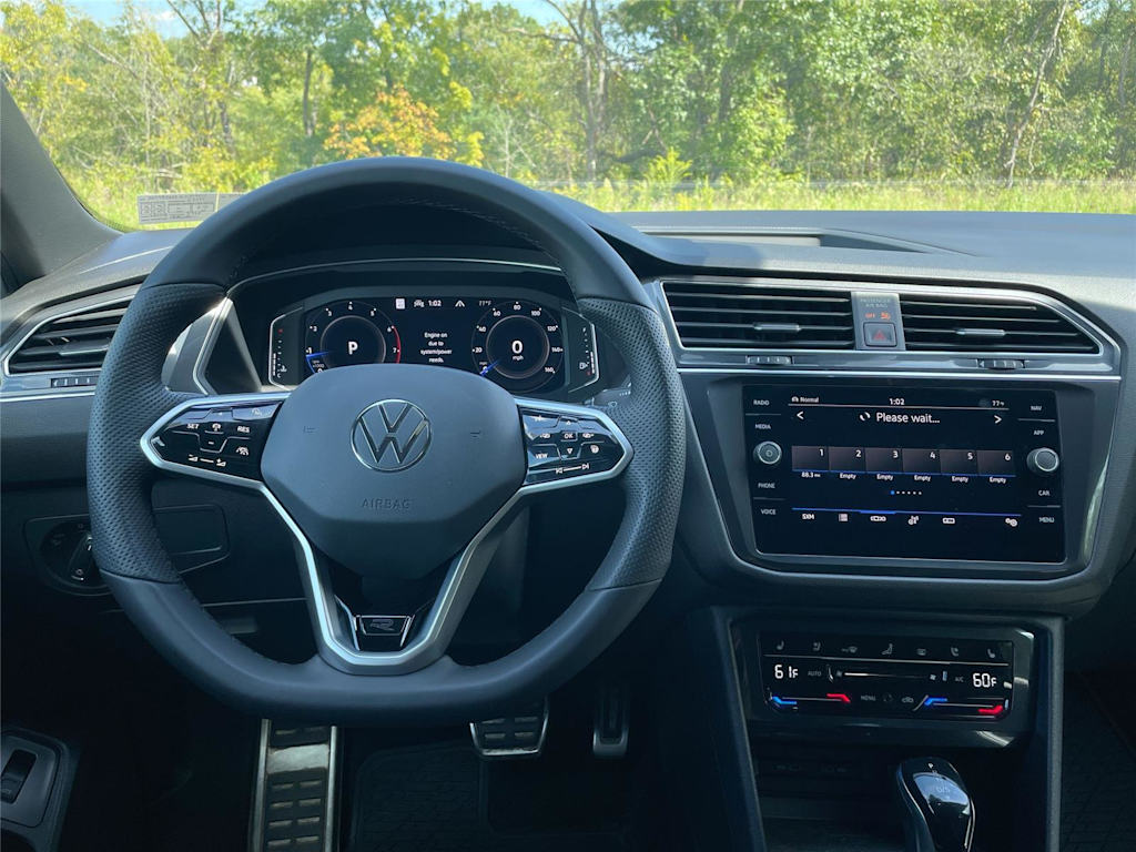 Thumbnail: 2022 Volkswagen Tiguan - 2
