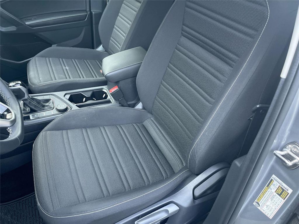 Thumbnail: 2024 Volkswagen Tiguan - 8